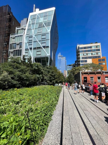 Visit the High Line for a Scenic New York Walk